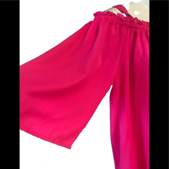 NWT Wishlist Blouse Strawberry - Picture 2 of 4